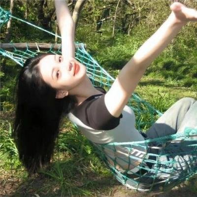 萌子美 虽然她有点怪